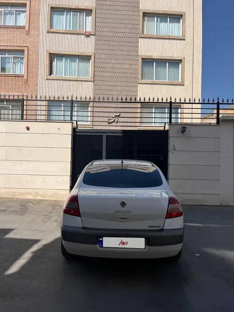 رنو مگان پارس خودرو 2000 - 1392
