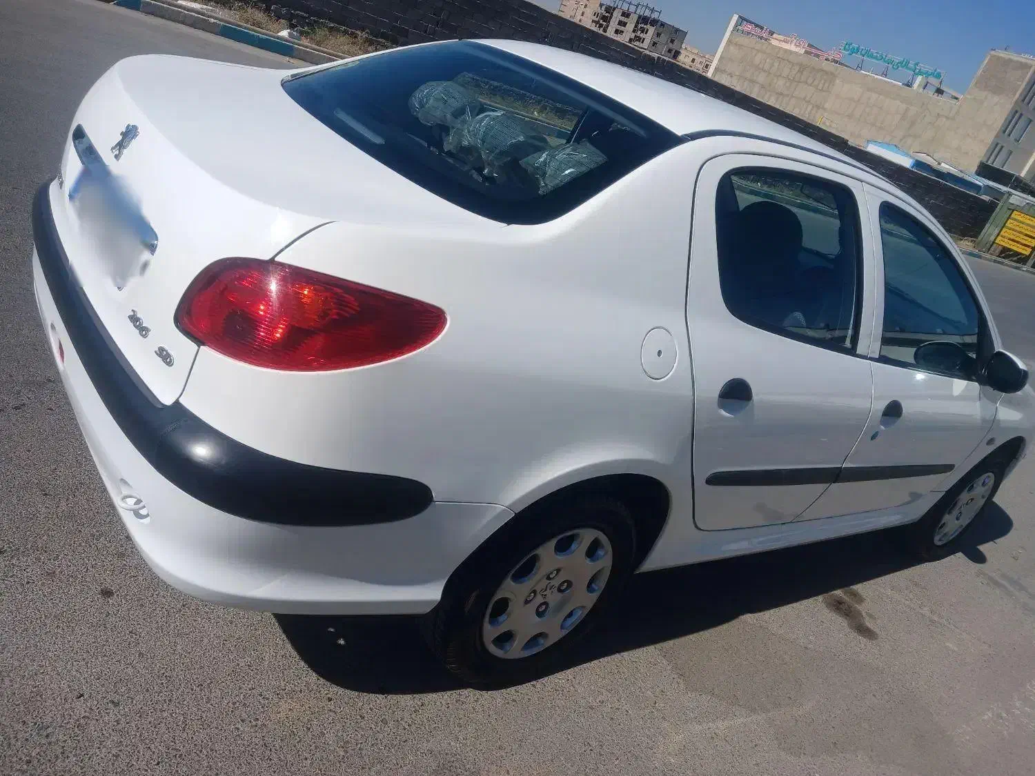 پژو ۲۰۶ صندوق دار v8 - 1399