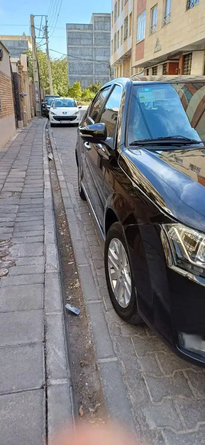 دنا پلاس تیپ ۲ سانروف ۴ ایربگ - 1401