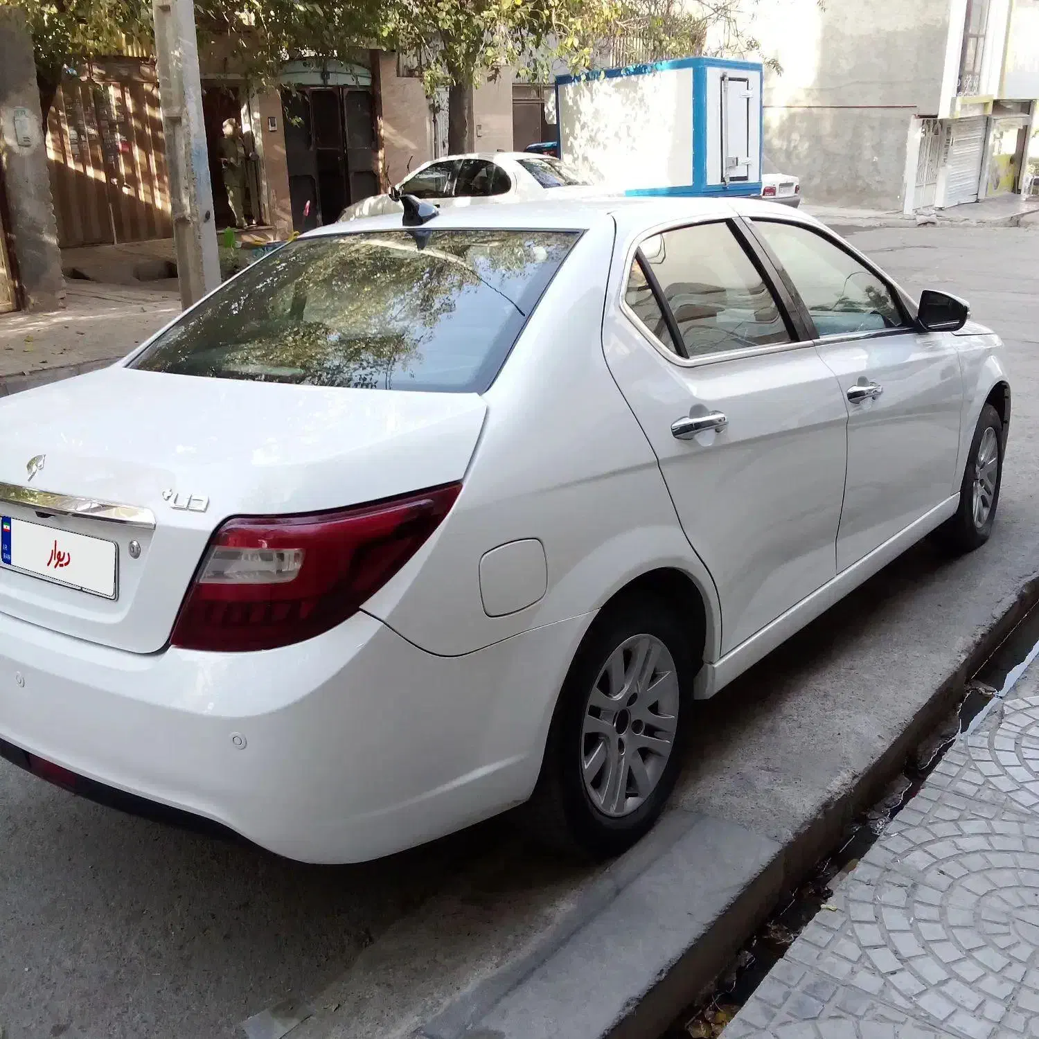 دنا پلاس تیپ ۲ سانروف ۴ ایربگ - 1400
