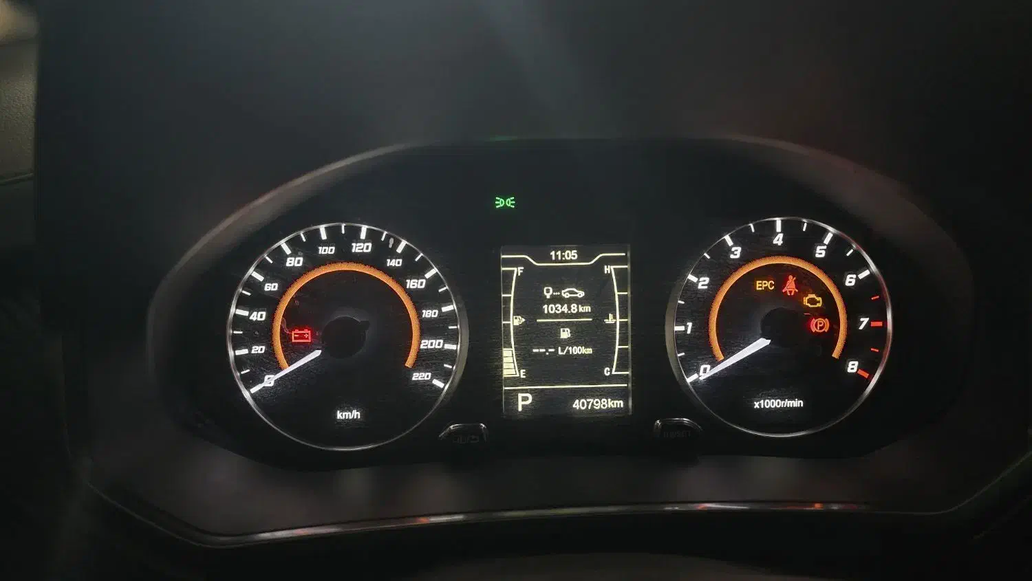 ام وی ام X22 پرو اتوماتیک IE - 1401
