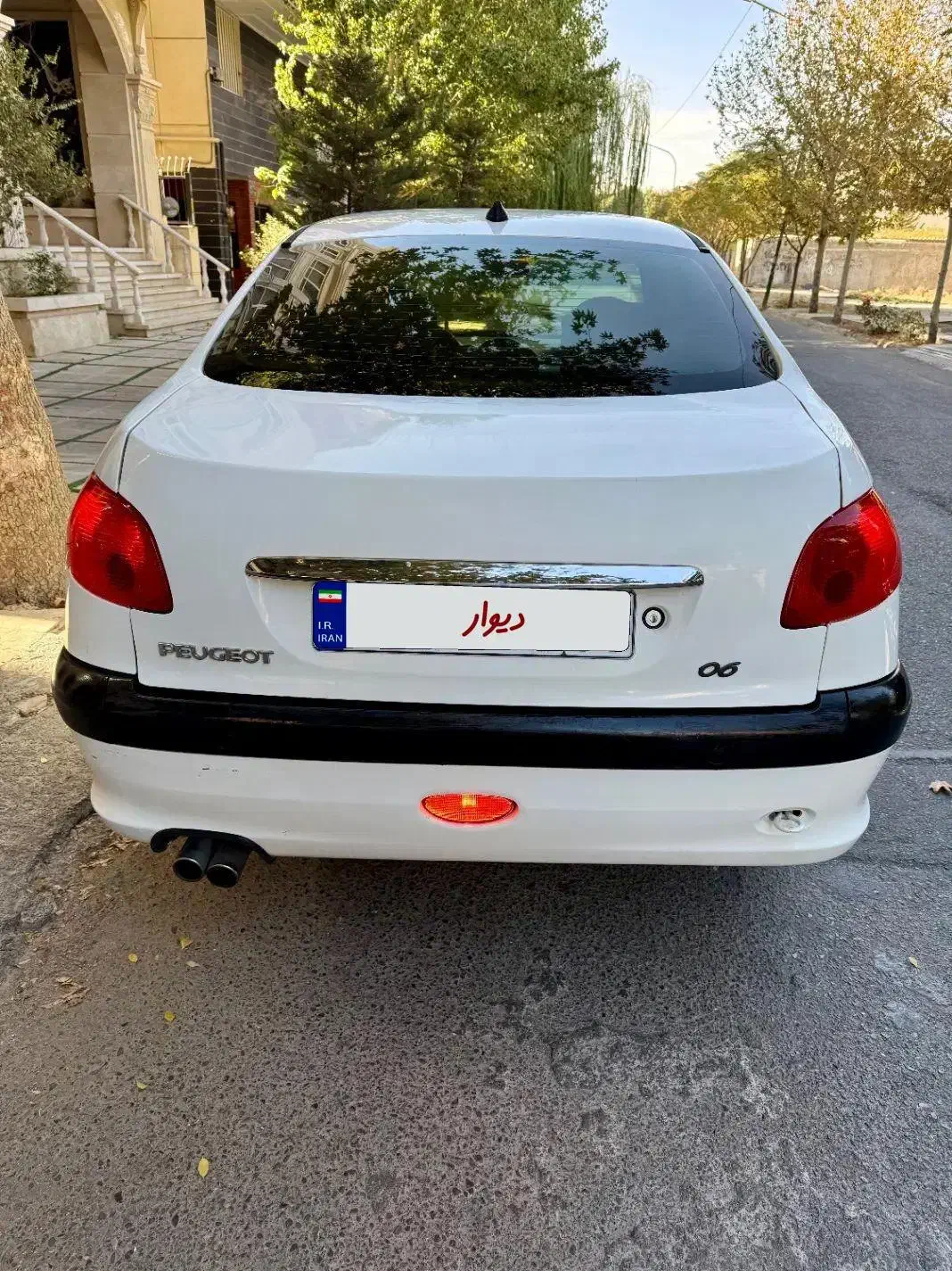 پژو ۲۰۶ صندوق دار v8 - 1395