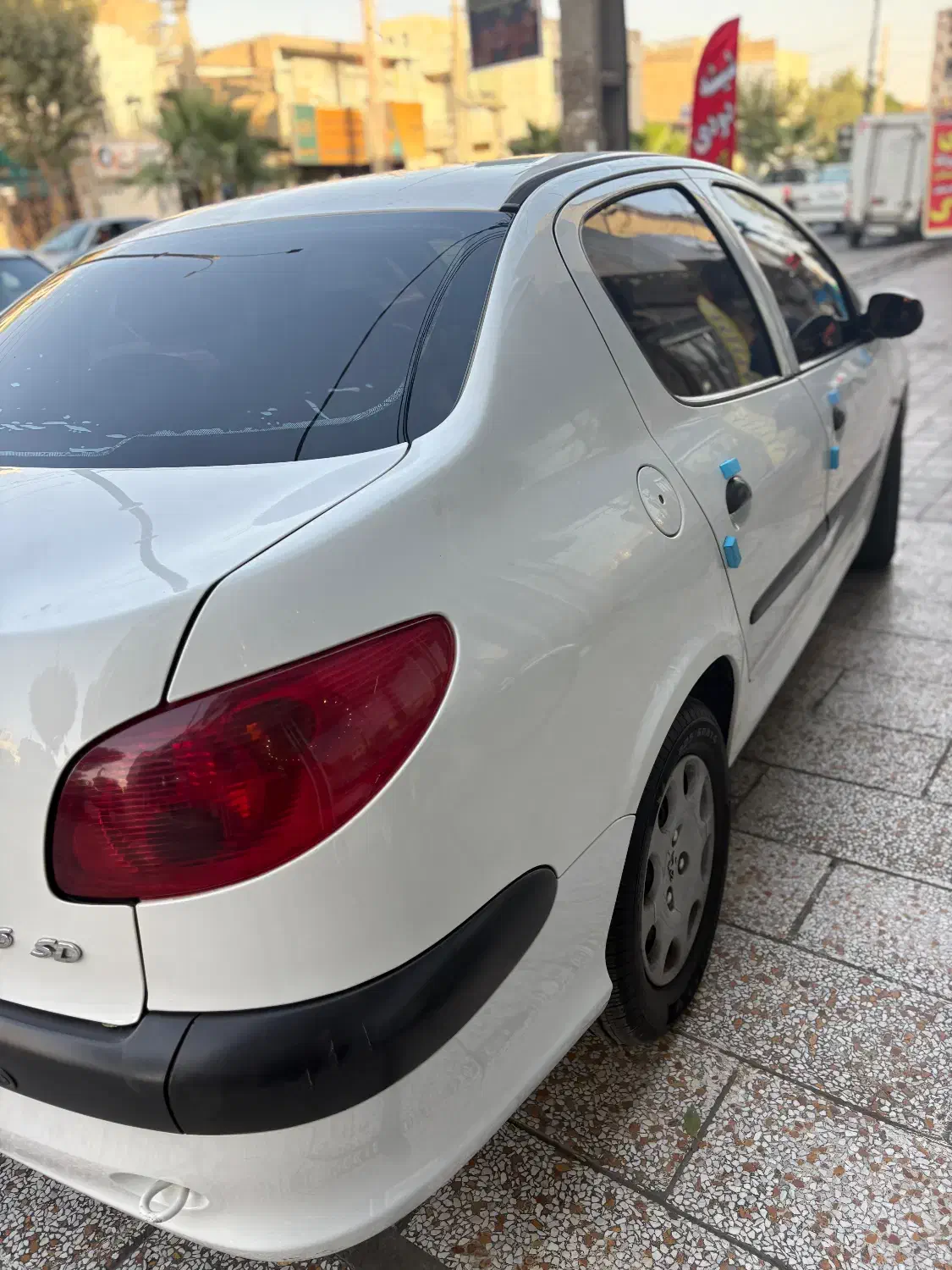 پژو ۲۰۶ صندوق دار v8 - 1397