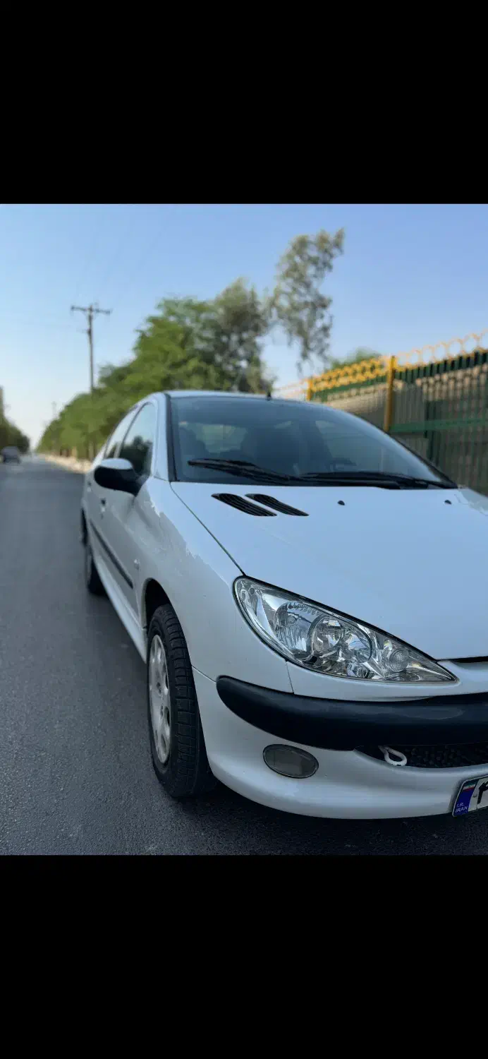 پژو ۲۰۶ صندوق دار v8 - 1393