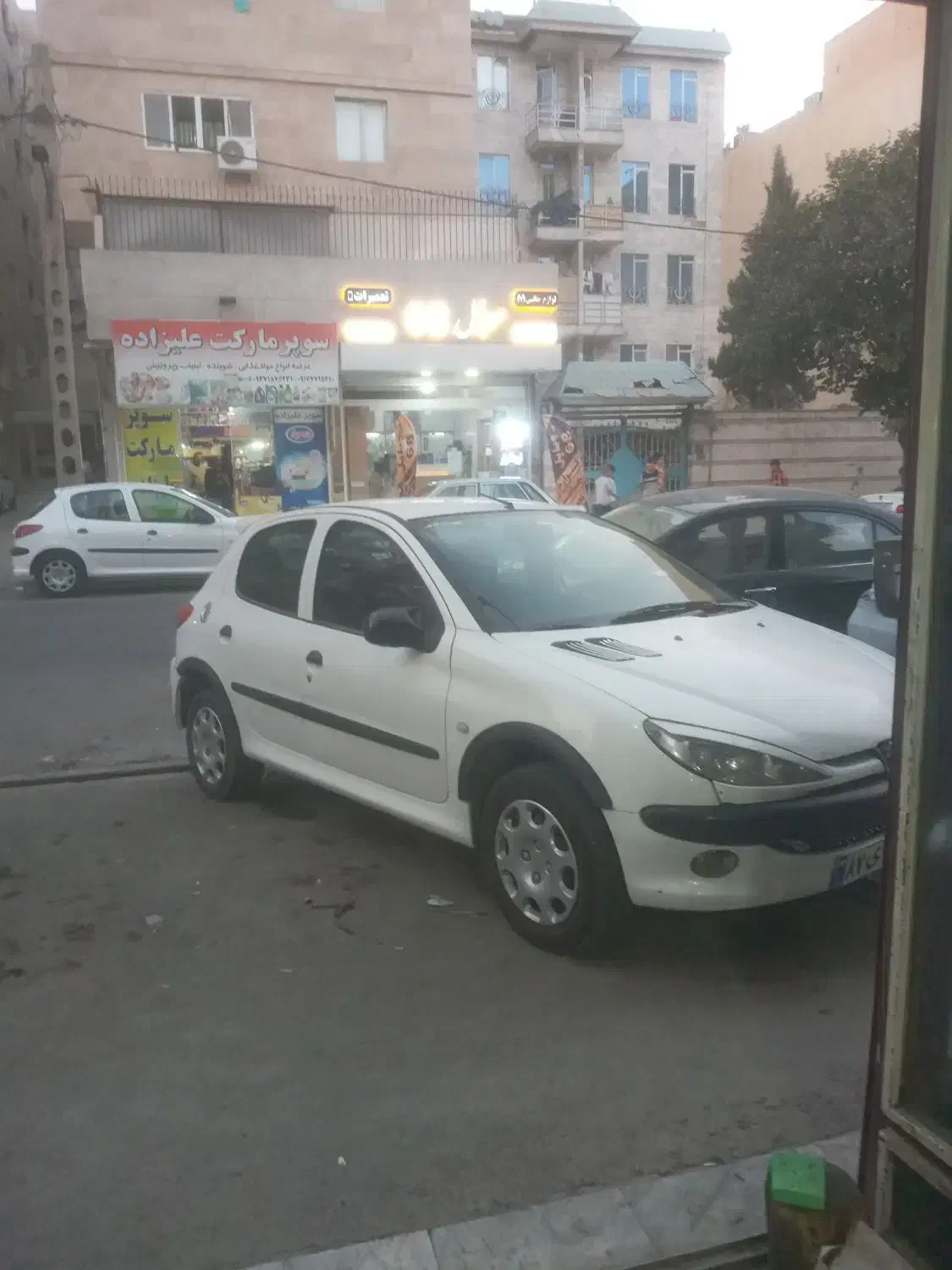 پژو 206 تیپ 2 - 1390