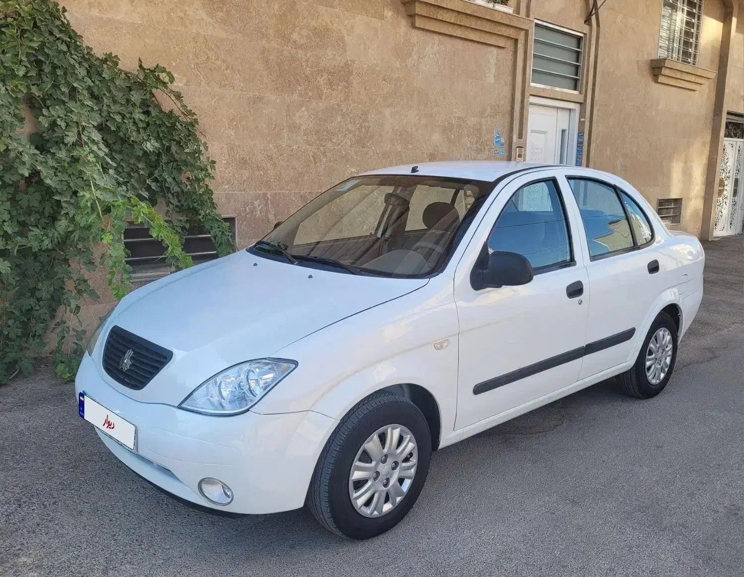 تیبا صندوق دار SX - 1391