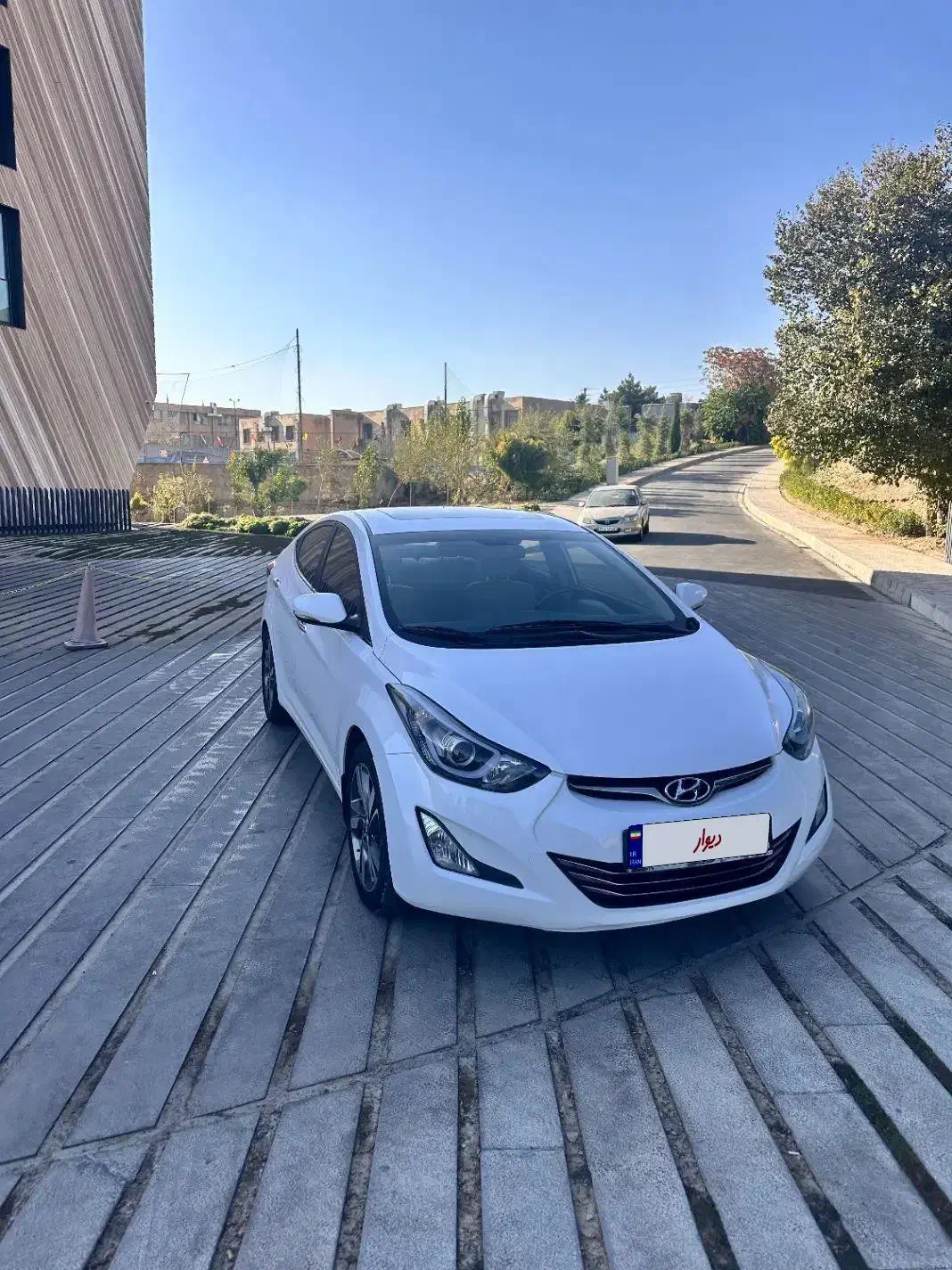 هیوندای النترا 1.8 لیتر - 2015