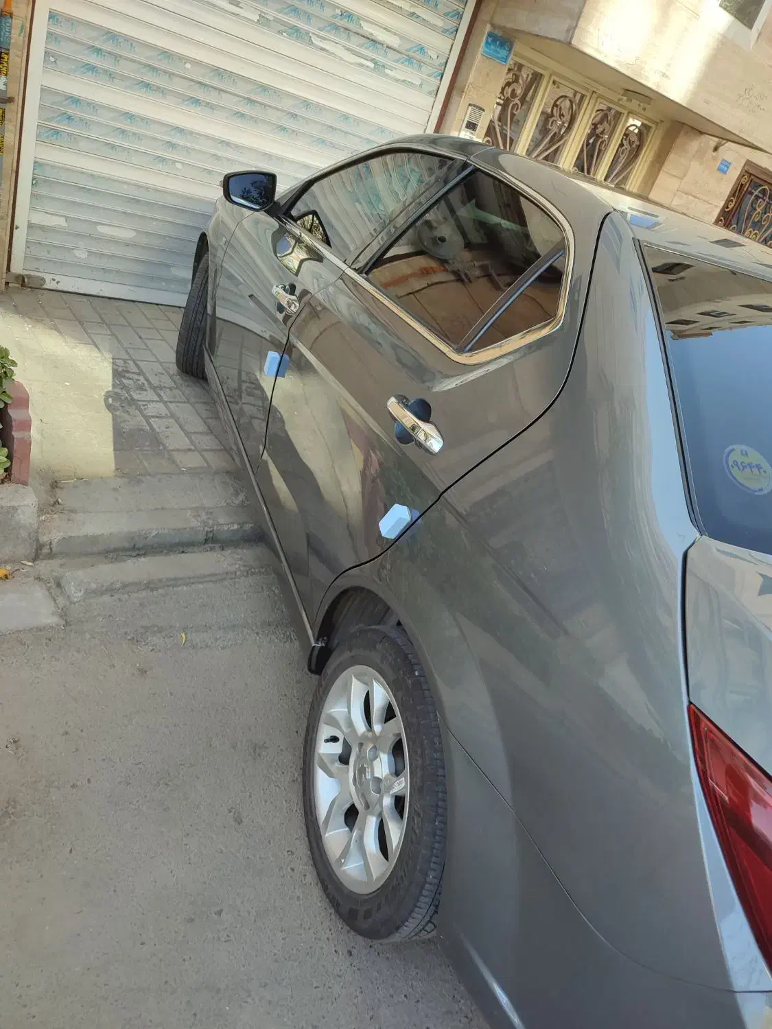 دنا پلاس توربو اتوماتیک - 1401