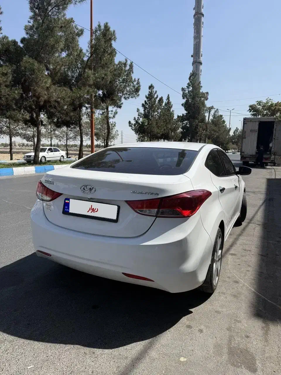 هیوندای النترا 1.8 لیتر - 2014