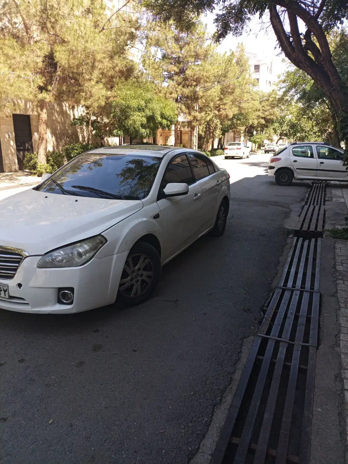 خودرو بسترن، B50 آگهی ann_20848358