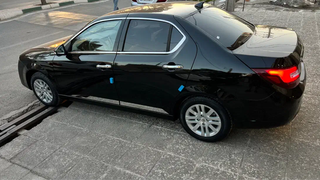 دنا پلاس ۶ دنده EF7p - 1404