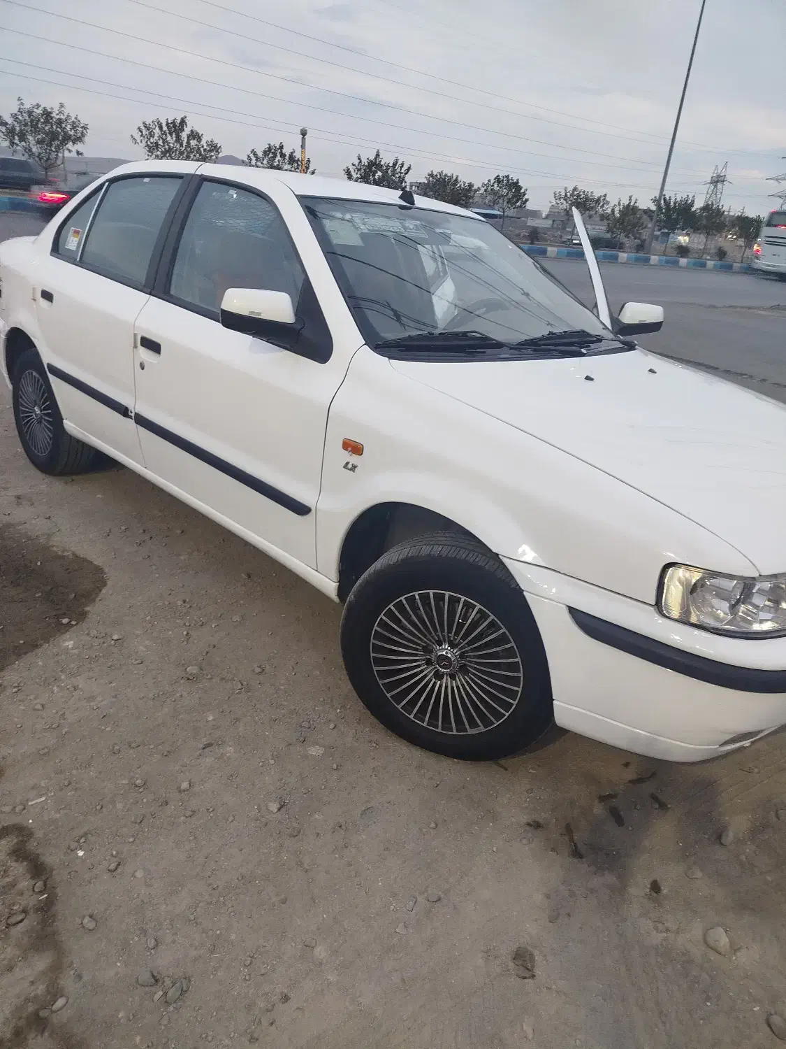 سمند LX XU7 - 1398