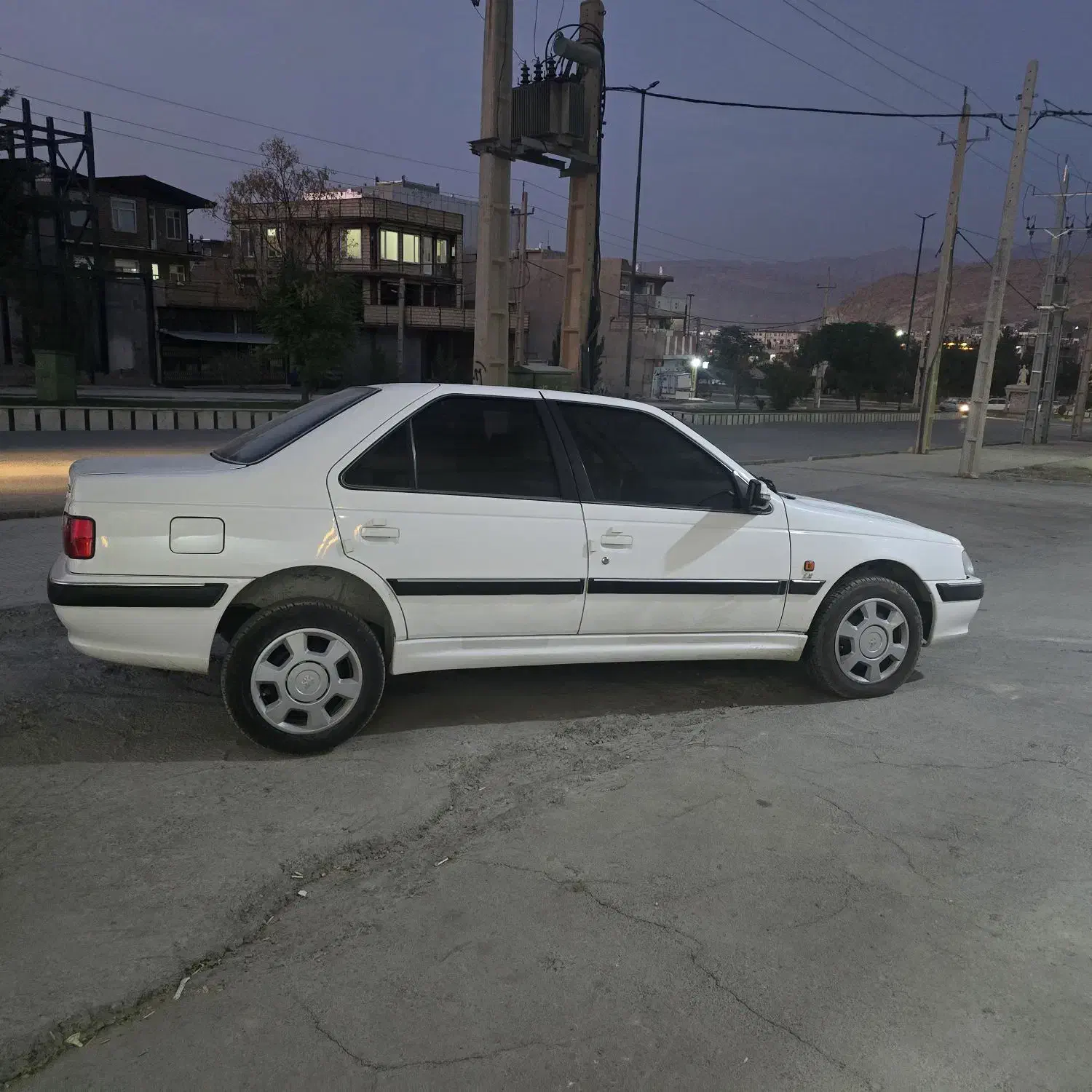 خودرو پژو، پارس آگهی ann_20848671