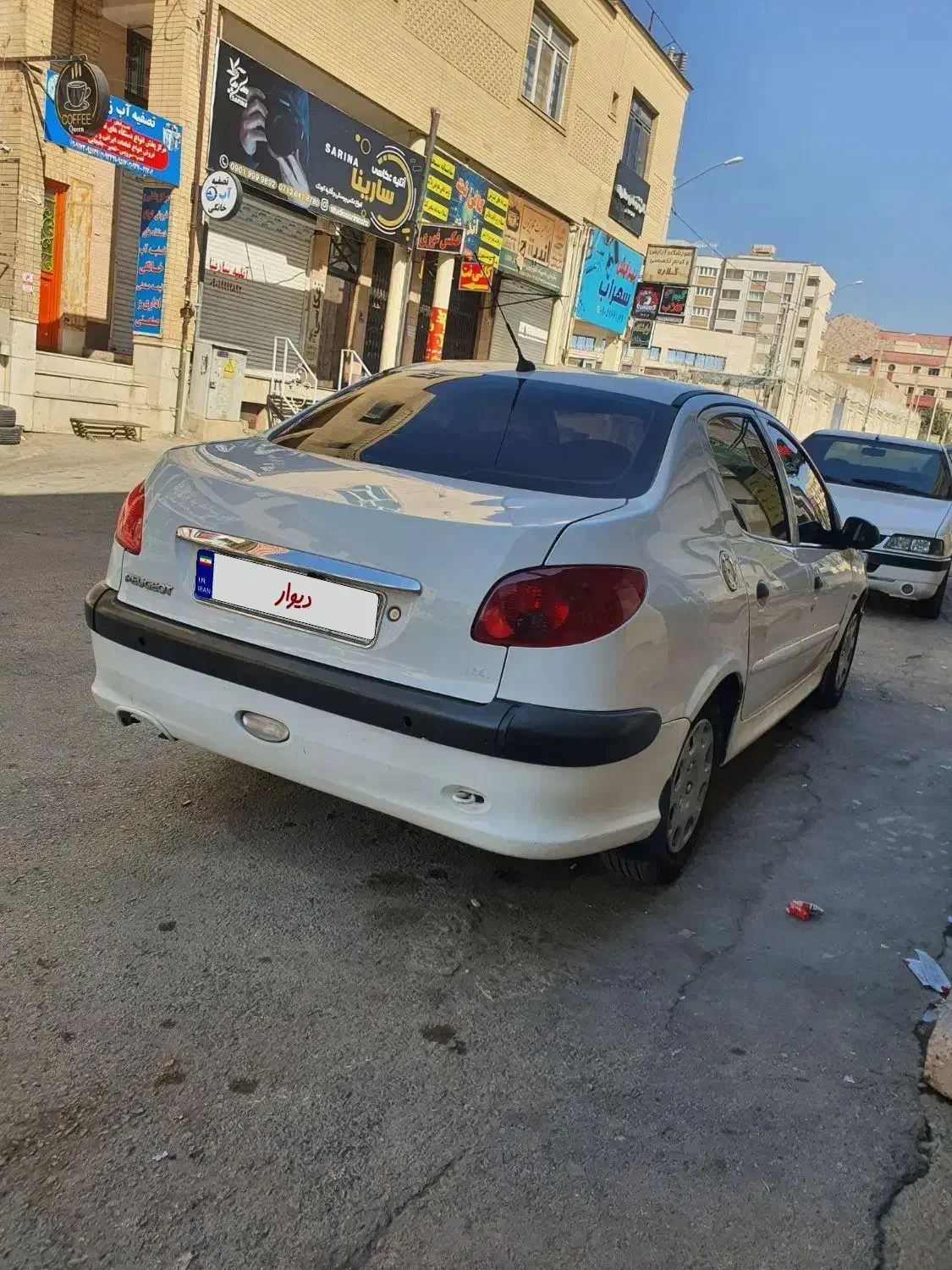 پژو ۲۰۶ صندوق دار v8 - 1393