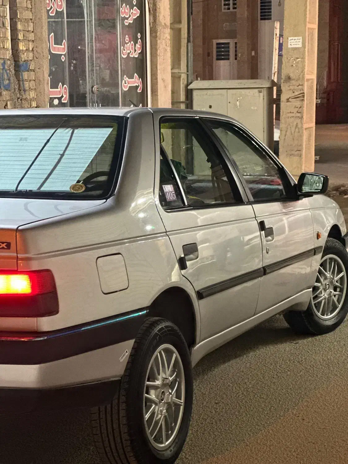 پژو 405 GLX - 1389