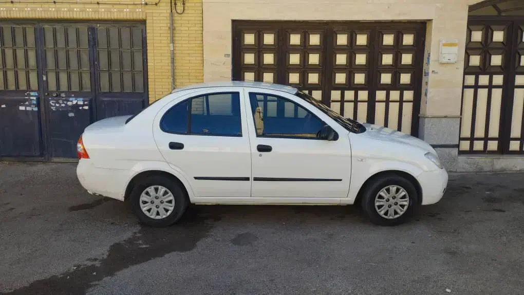 تیبا صندوق دار SX - 1399