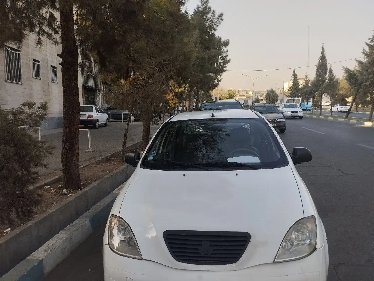تیبا صندوق دار SX - 1398