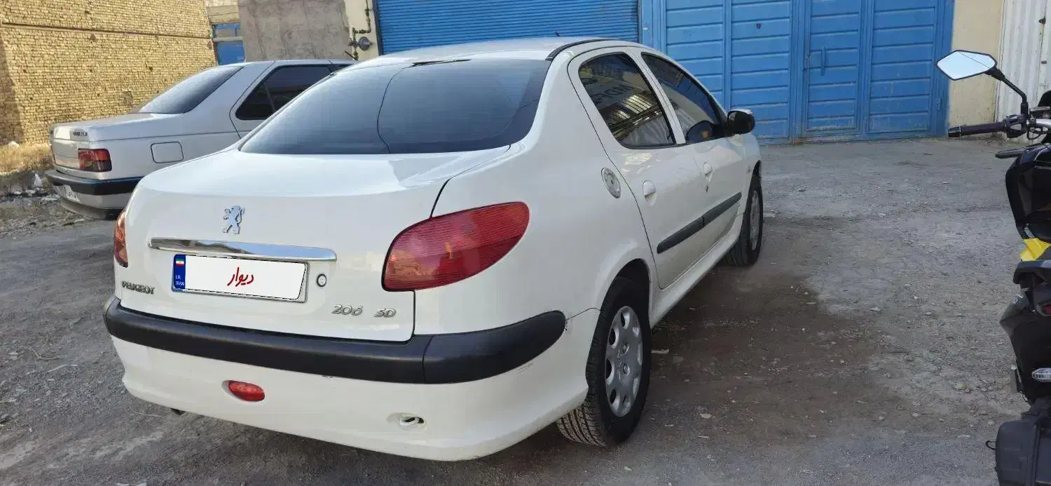 پژو ۲۰۶ صندوق دار v8 - 1388