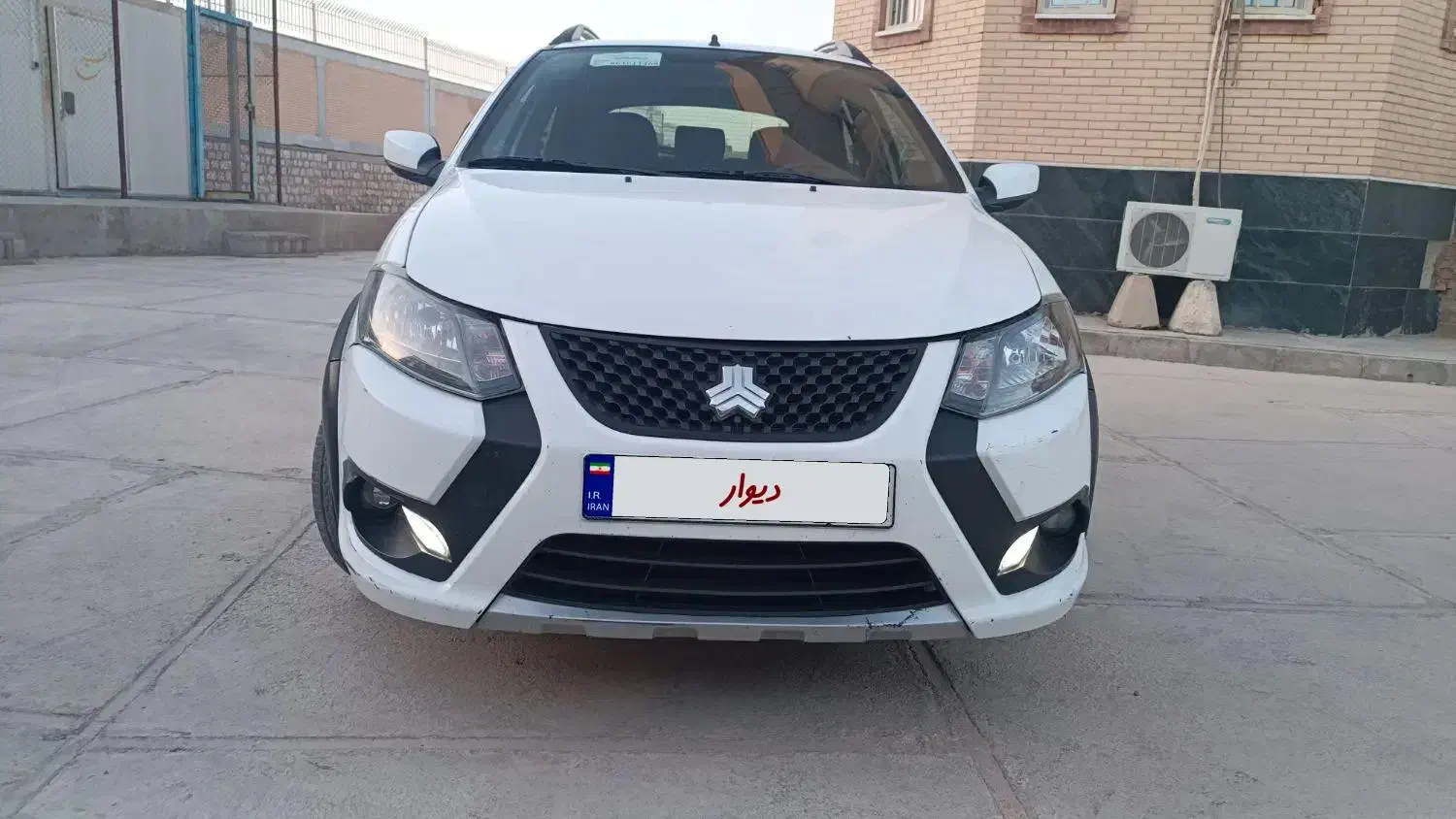 خودرو کوییک، S آگهی ann_20849180