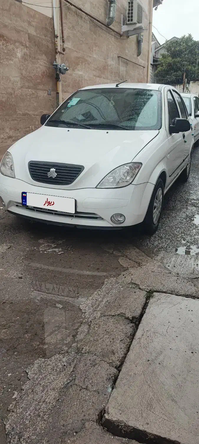تیبا صندوق دار SX - 1401