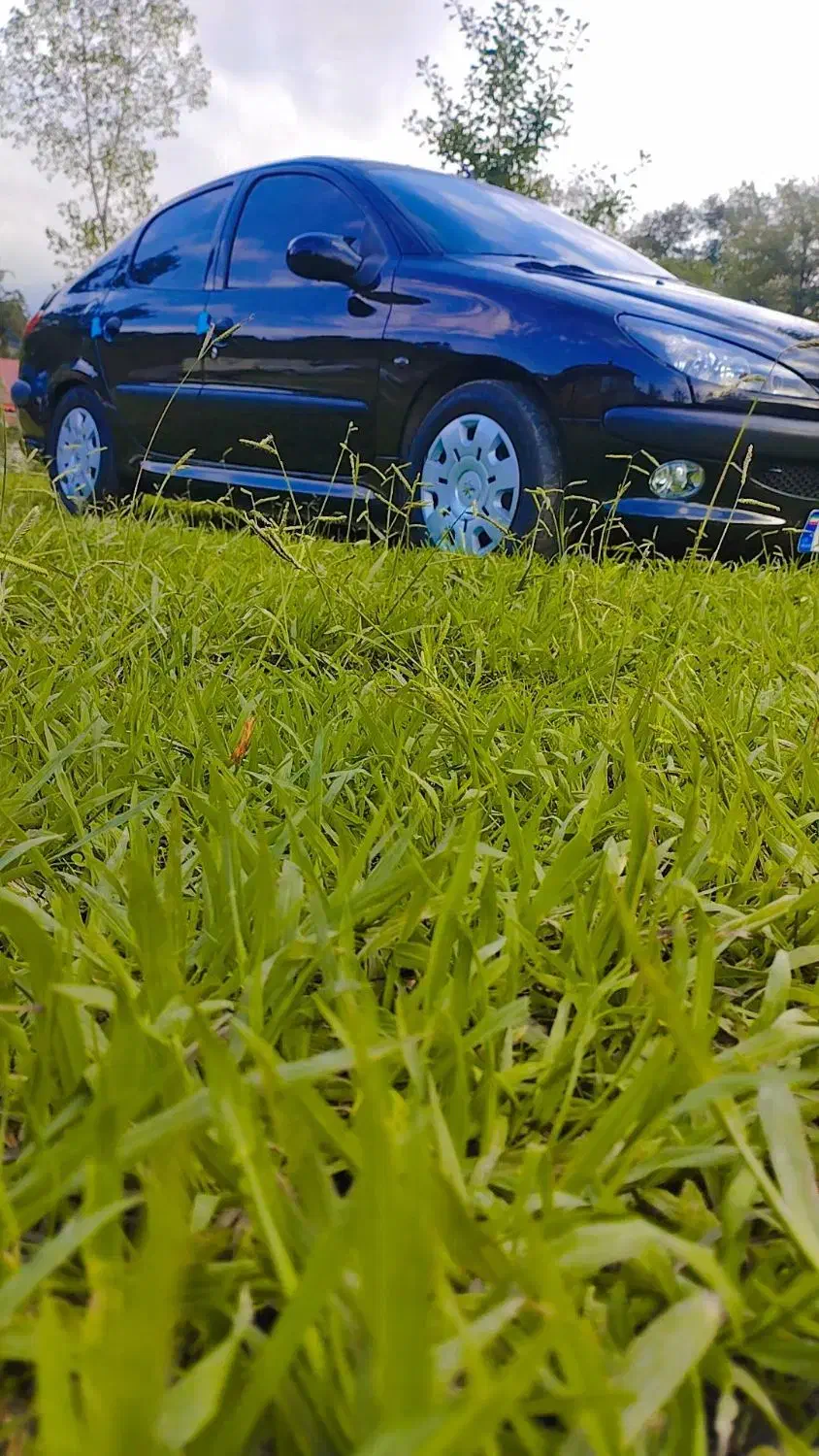 پژو ۲۰۶ صندوق دار v8 - 1397