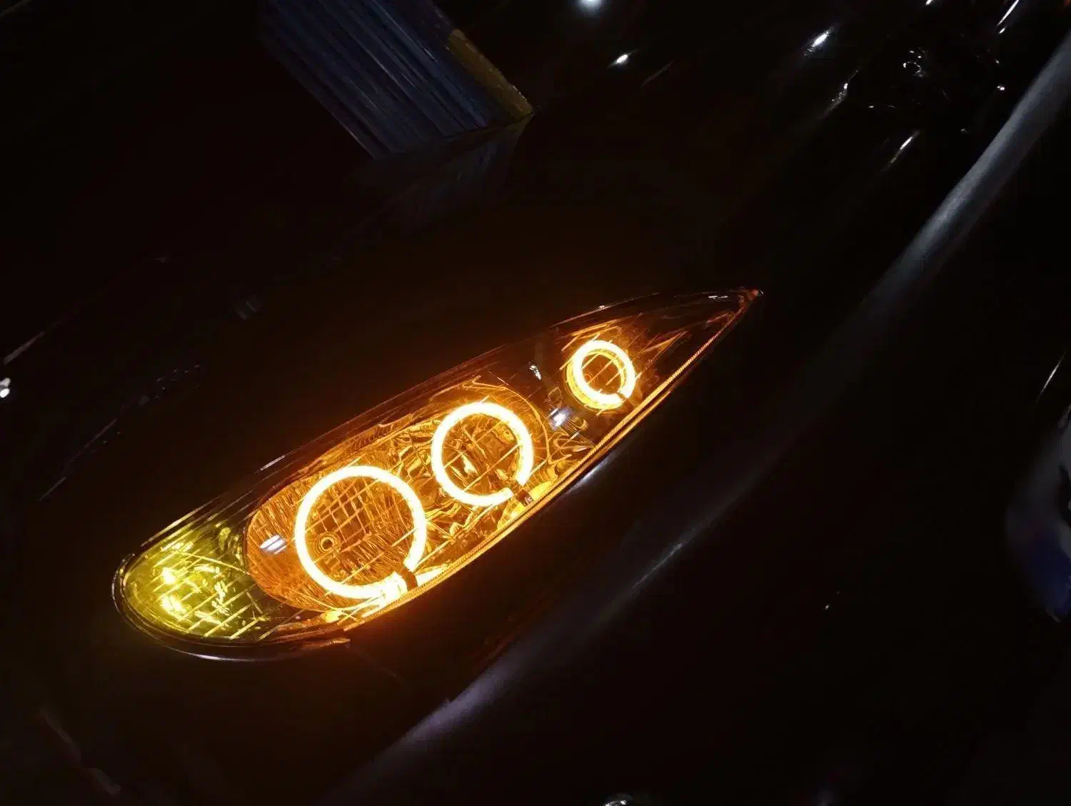 پژو ۲۰۶ صندوق دار v8 - 1397