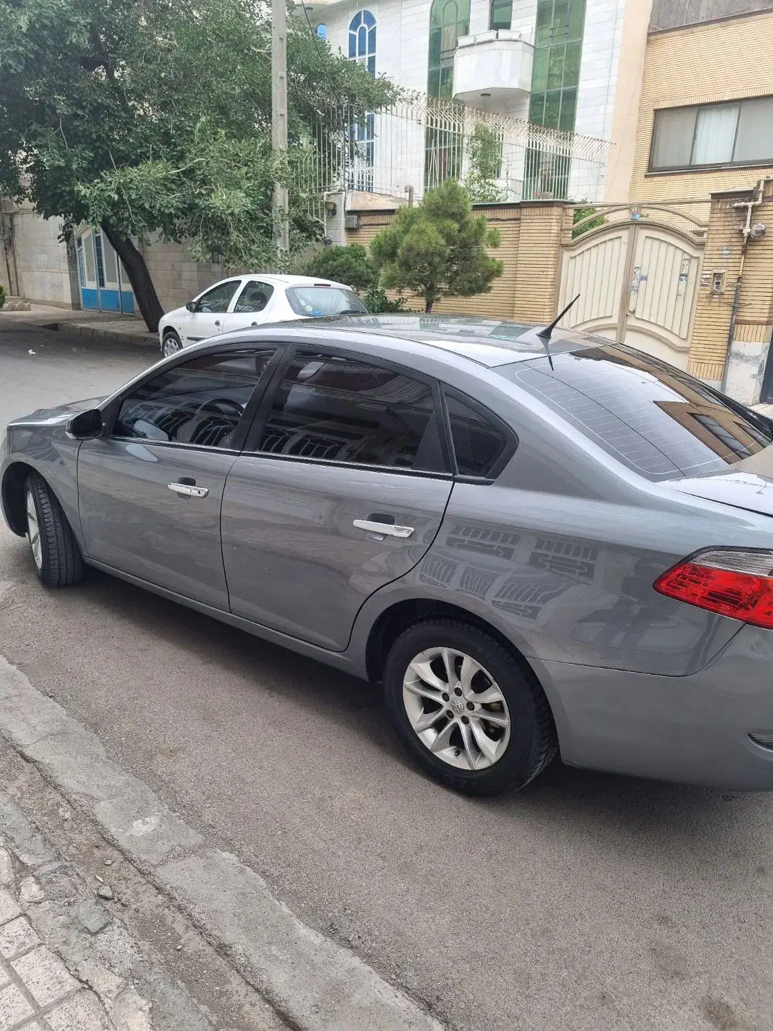 برلیانس H330 اتوماتیک 1500 - 1395