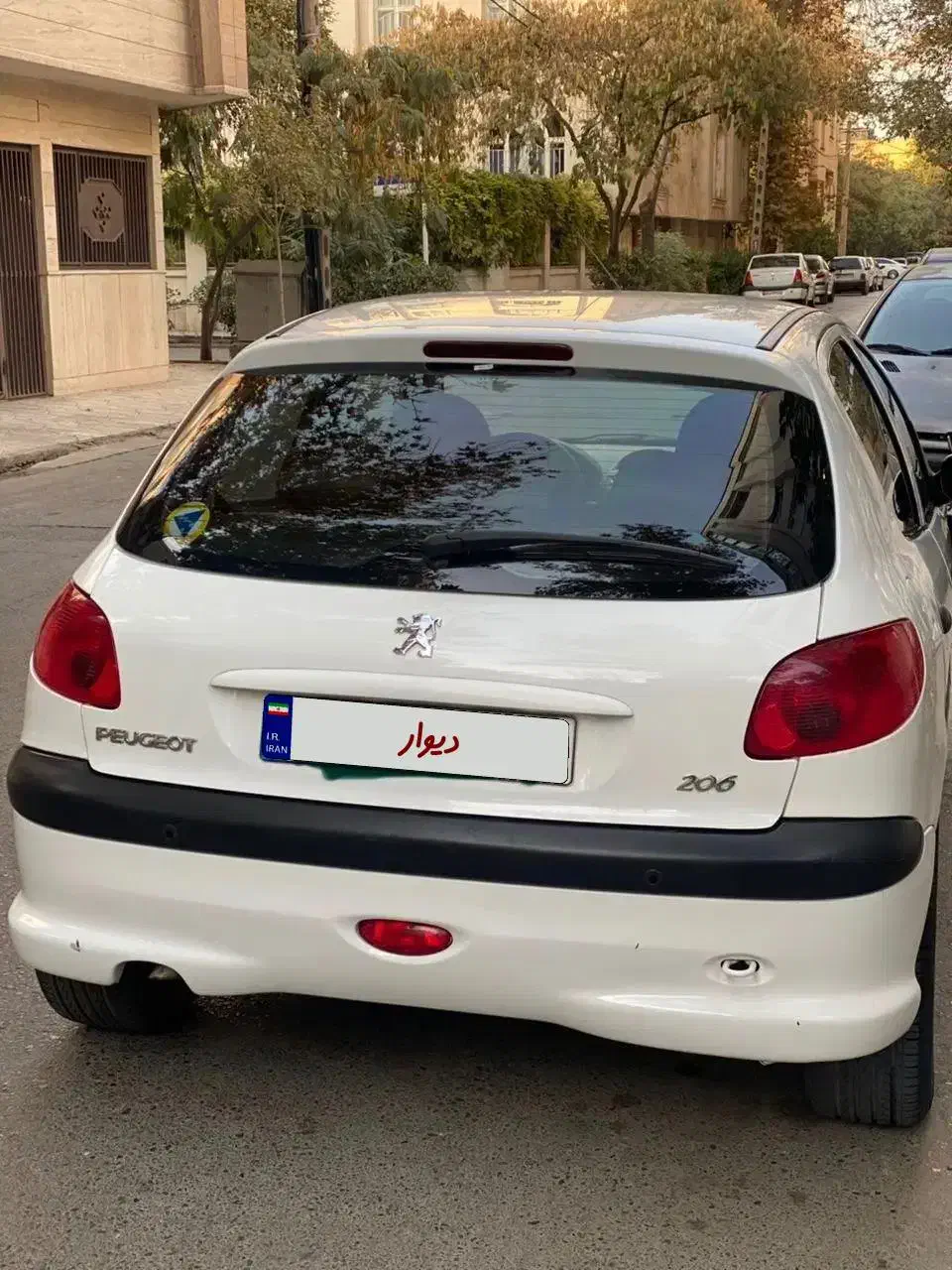 پژو 206 تیپ 5 - 1396