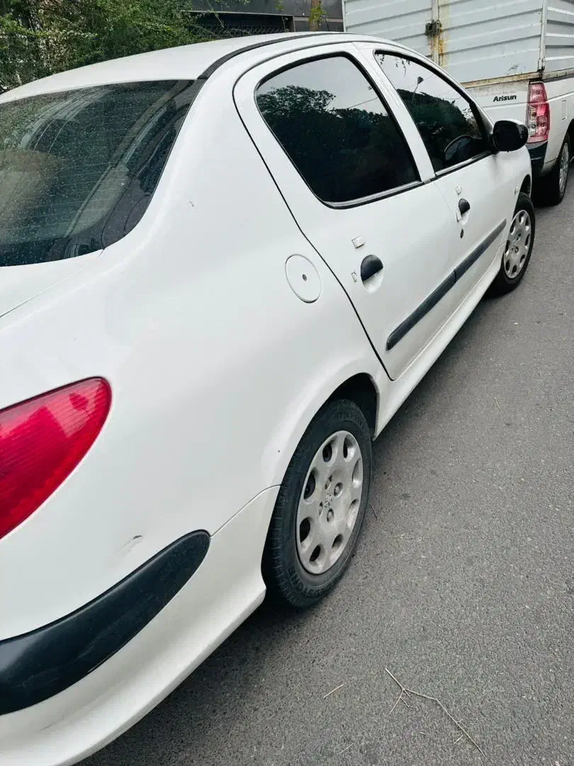 پژو ۲۰۶ صندوق دار v8 - 1394
