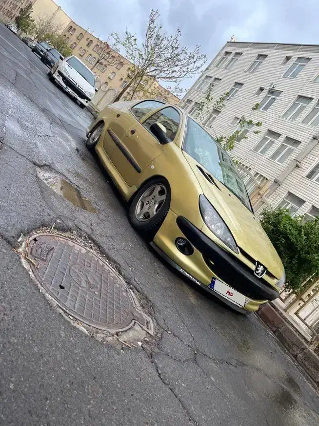 پژو ۲۰۶ صندوق دار v8 - 1386