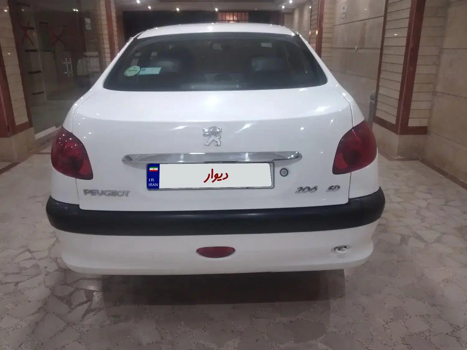 پژو ۲۰۶ صندوق دار v8 - 1399