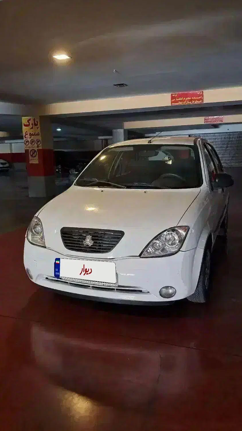 تیبا صندوق دار SX - 1395