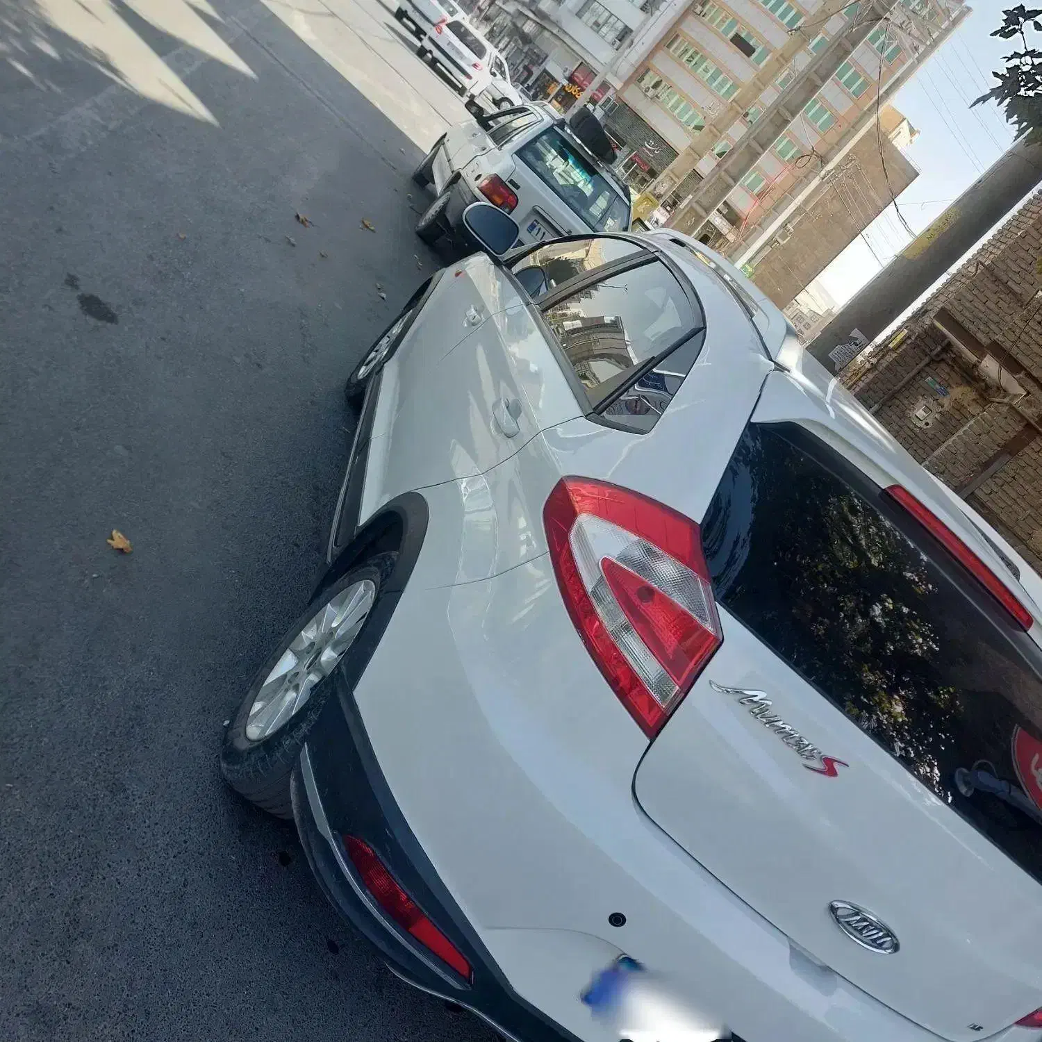 ام وی ام 315 هاچ بک اسپرت لاکچری - 1396