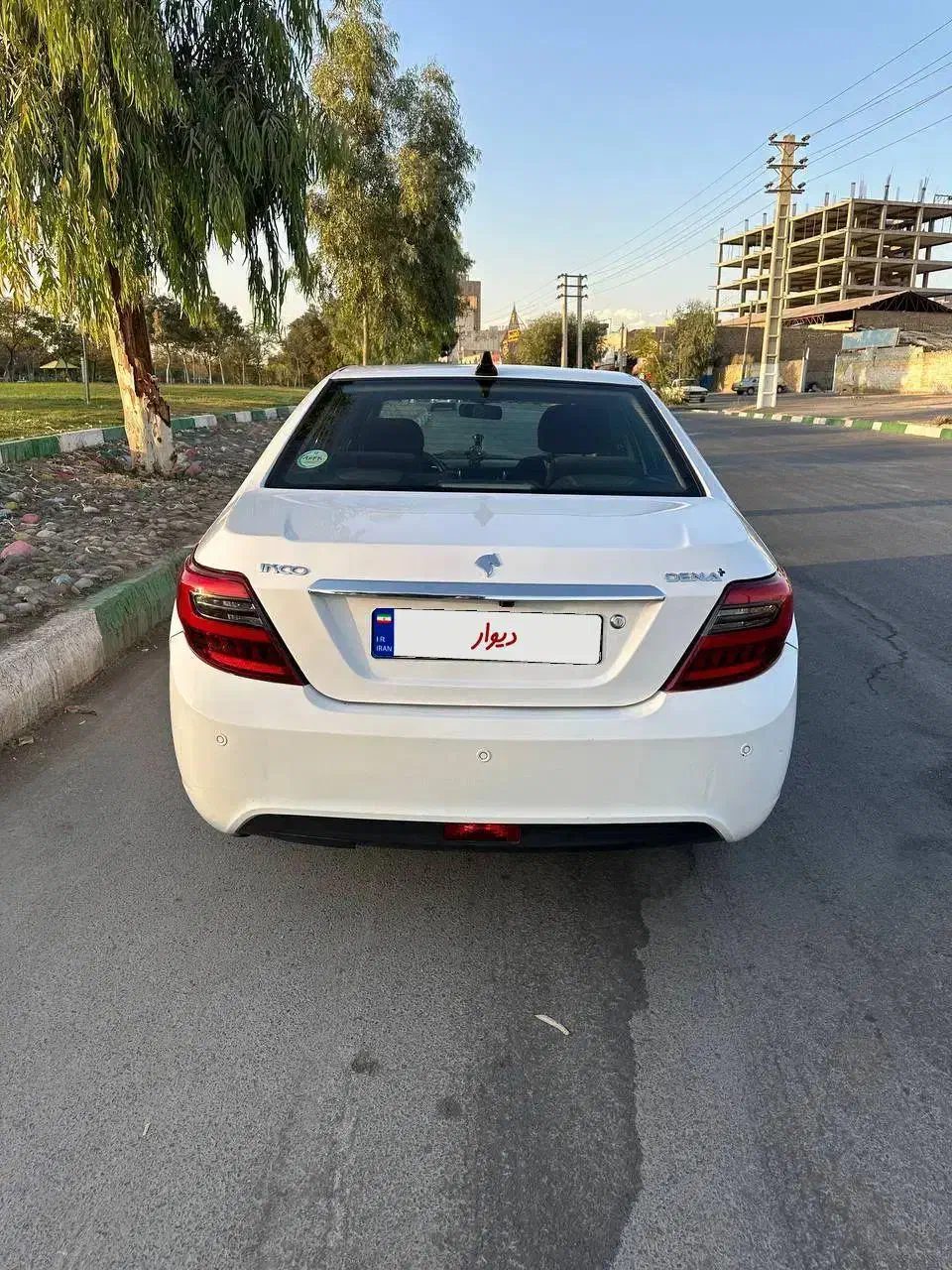 دنا پلاس تیپ ۲ سانروف ۴ ایربگ - 1399