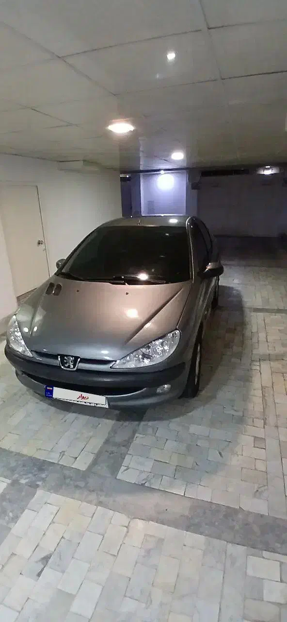 پژو ۲۰۶ صندوق دار v8 - 1396
