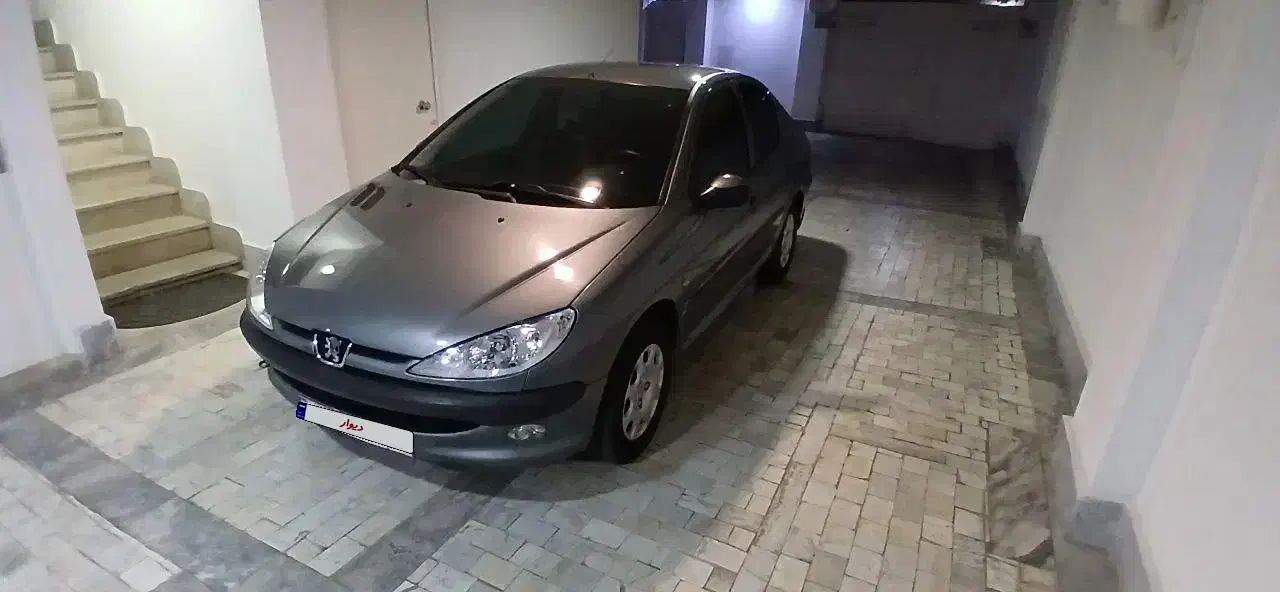 پژو ۲۰۶ صندوق دار v8 - 1396