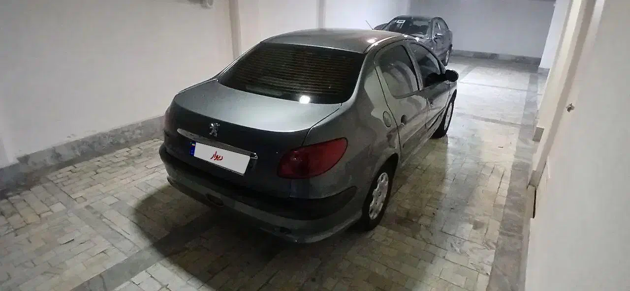پژو ۲۰۶ صندوق دار v8 - 1396