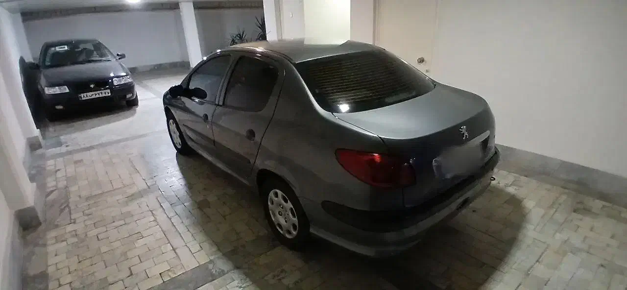 پژو ۲۰۶ صندوق دار v8 - 1396