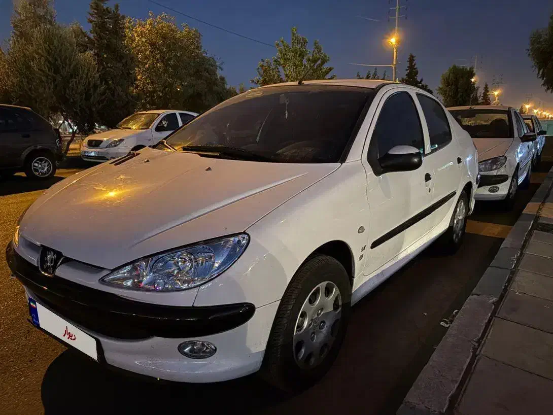 خودرو پژو، ۲۰۶ صندوق دار آگهی ann_20851872