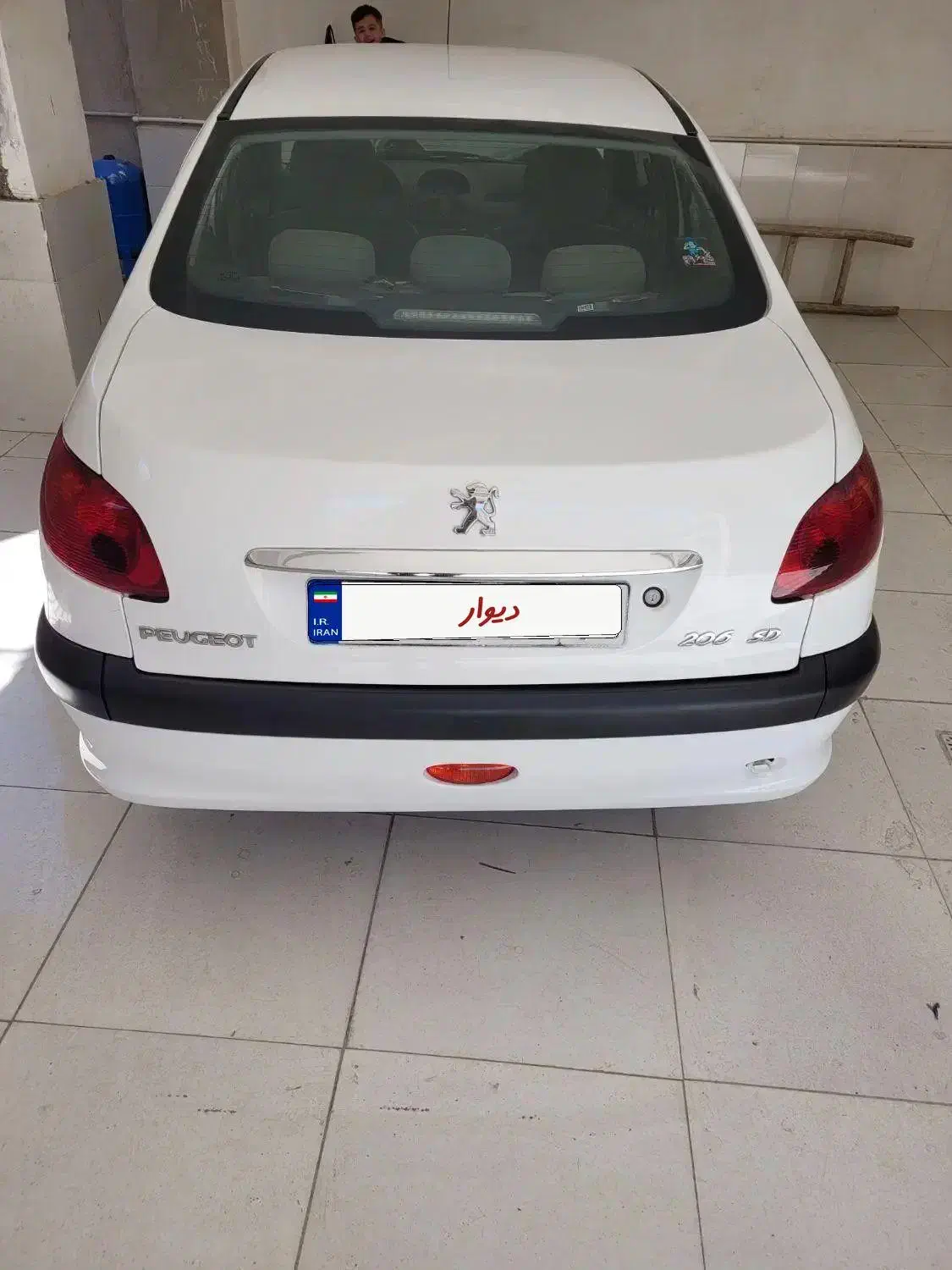 پژو ۲۰۶ صندوق دار v8 - 1391