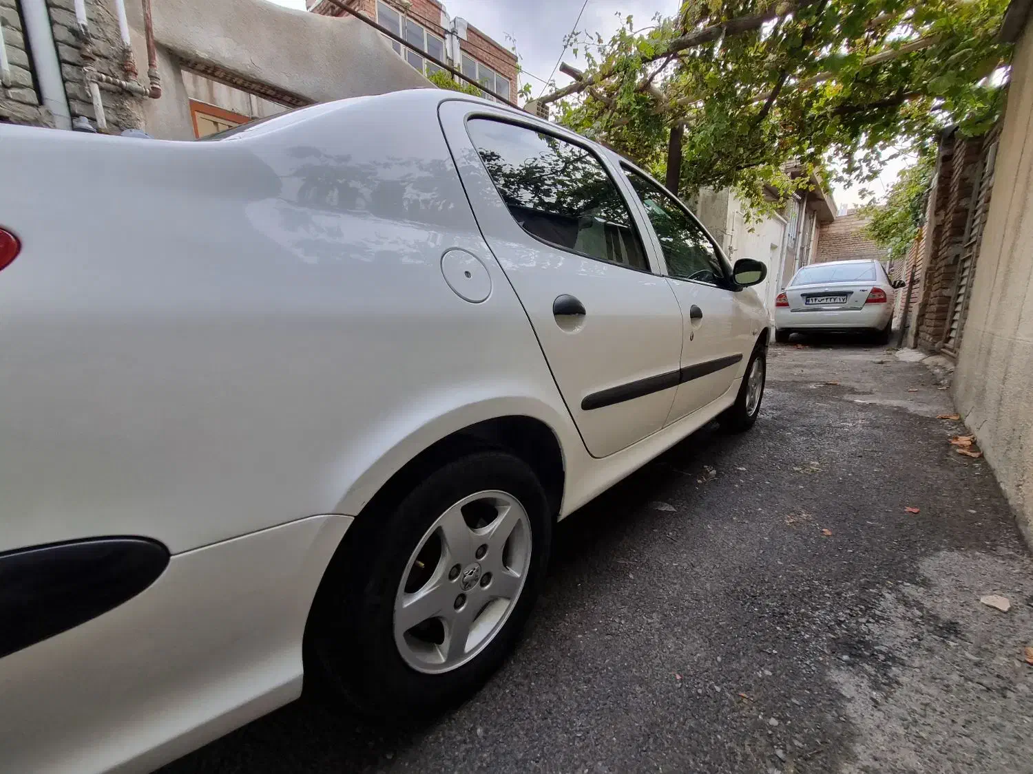 پژو ۲۰۶ صندوق دار v8 - 1394