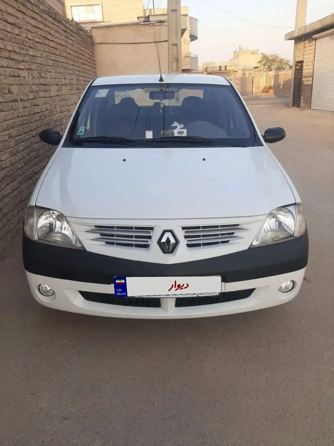 خودرو رنو، پارس تندر آگهی ann_20852239