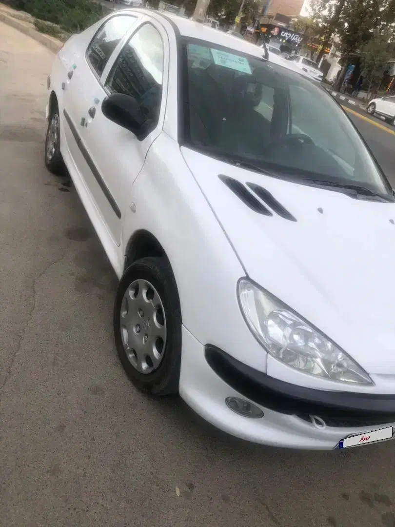 خودرو پژو، ۲۰۶ صندوق دار آگهی ann_20852350
