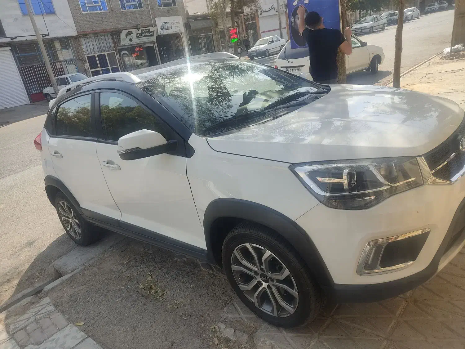 خودرو ام وی ام، X22 آگهی ann_20852397