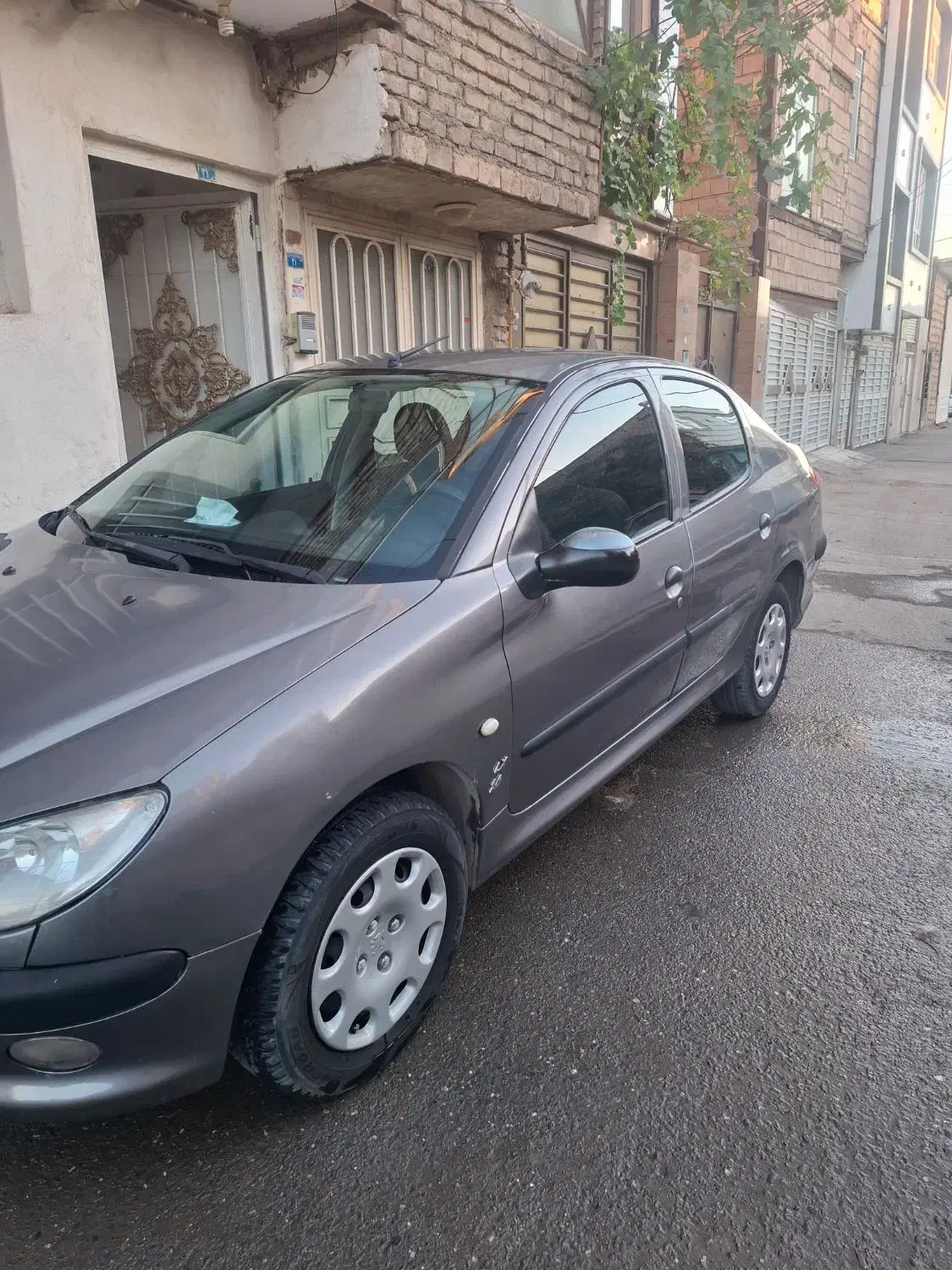 پژو ۲۰۶ صندوق دار v8 - 1394