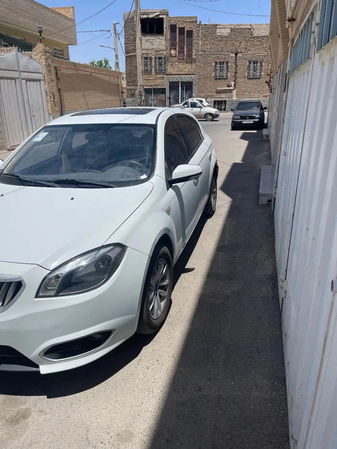 برلیانس H320 دنده‌ای 1500 - 1395