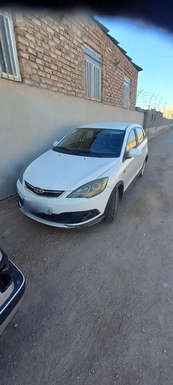 خودرو ام وی ام، 315 هاچ بک آگهی ann_20852671