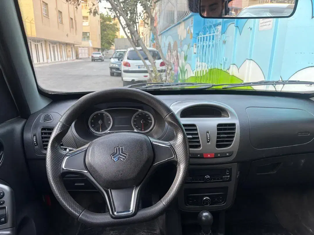 کوییک R دنده‌ای - 1403