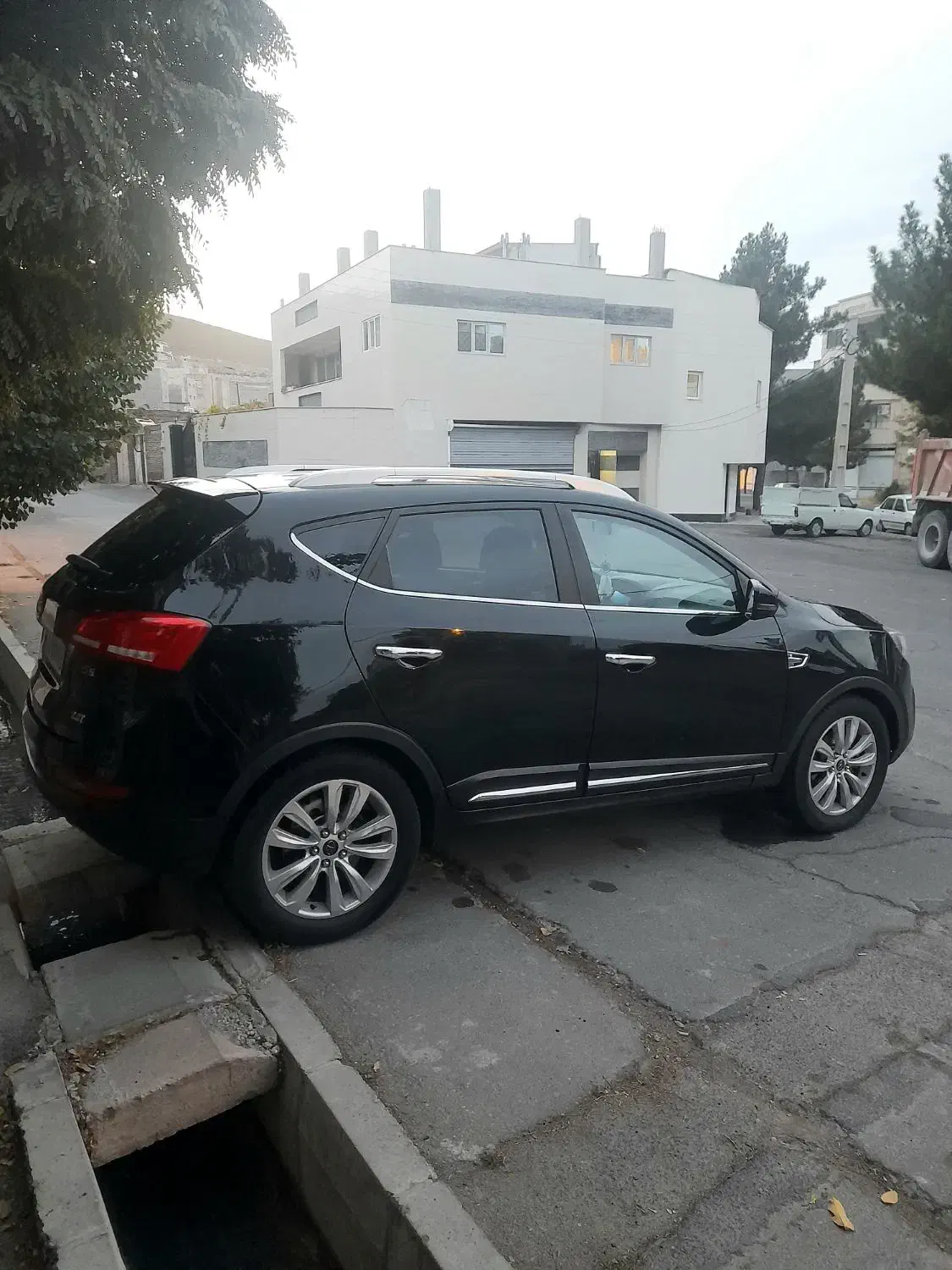 جک S5 اتوماتیک - 1395