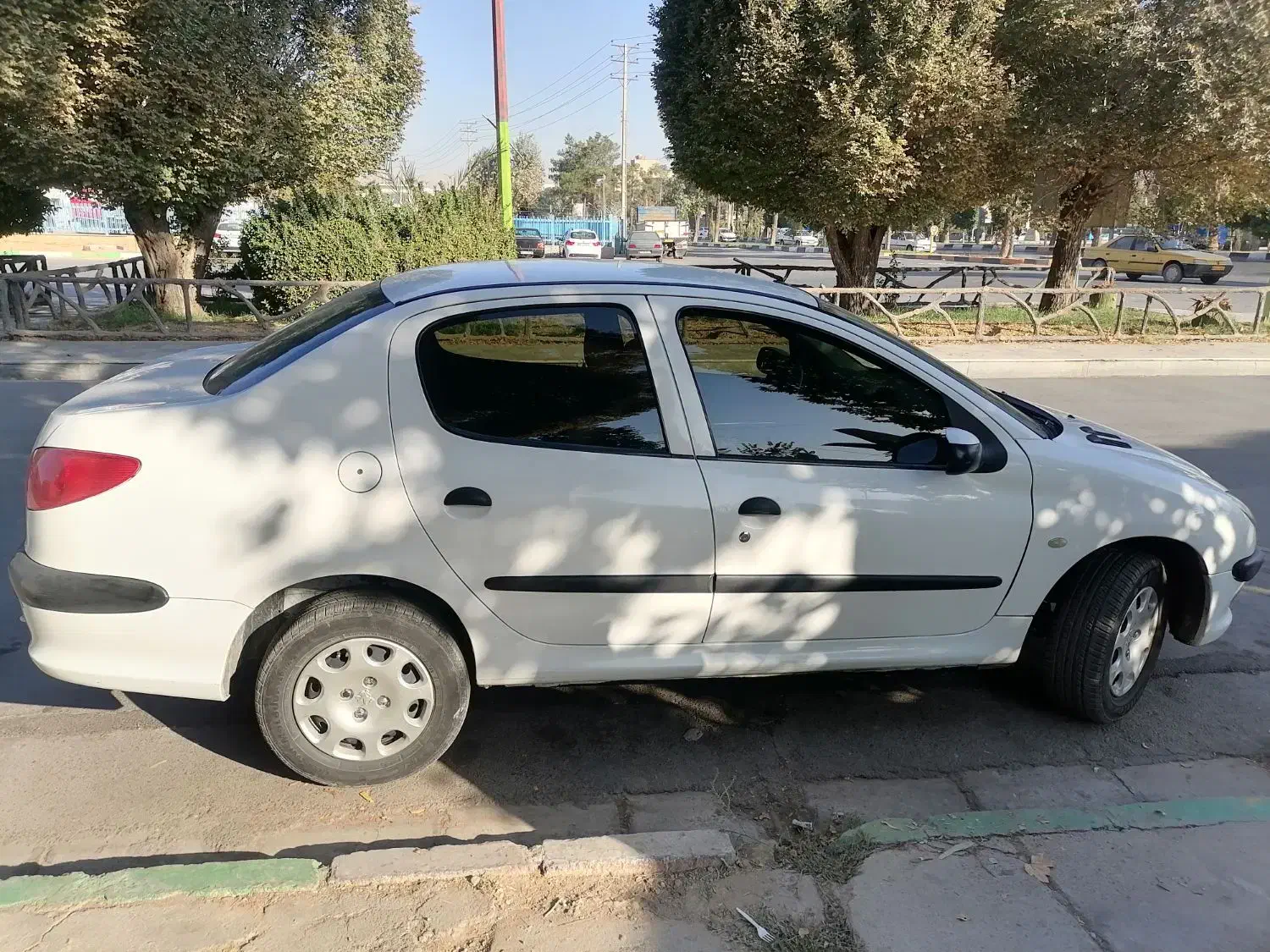 خودرو پژو، ۲۰۶ صندوق دار آگهی ann_20852935